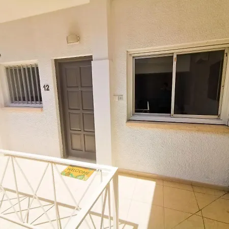 Flipflop Center Appartamento Larnaca